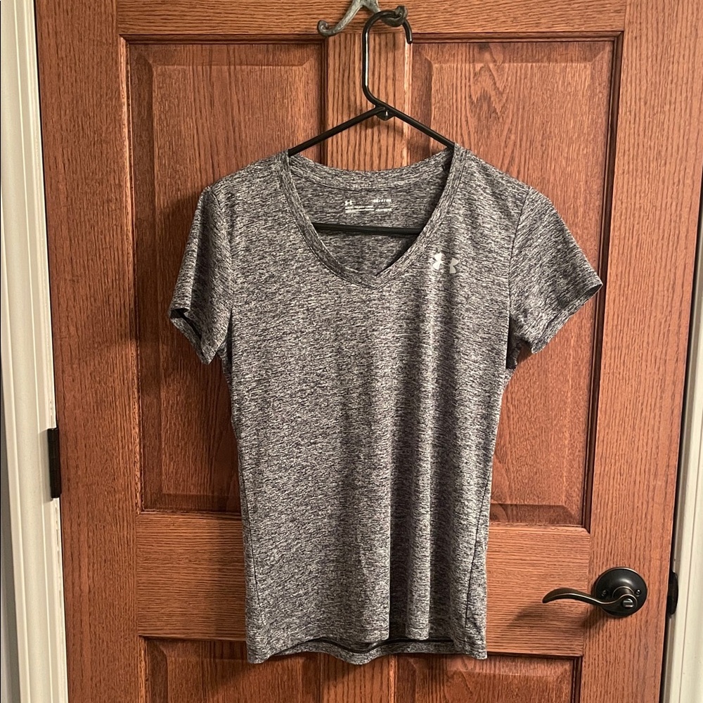 Under Armour Women's Heathered Gray V-Neck Tee